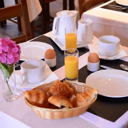 Les Terrasses Отель 3*