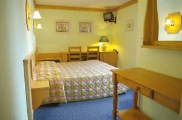 Отель Les Terrasses 3*